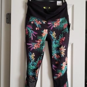 NeW!Tropics Activewear Pants